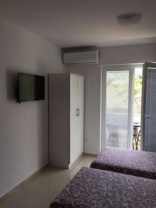 Апартаменты Apartmani Kojić Бар Апартаменты-22