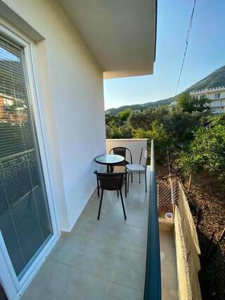 Апартаменты Apartmani Kojić Бар Стандартные апартаменты-2